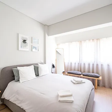 Akicity Marques Aurora * Lisboa