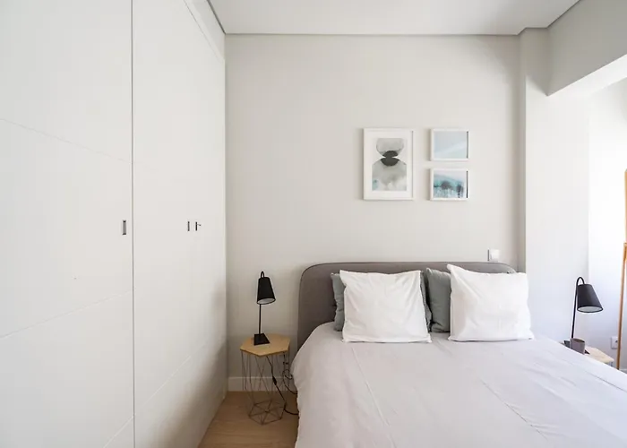 Akicity Marques Aurora Lisboa