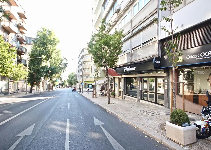 Akicity Marques Aurora Apartament *